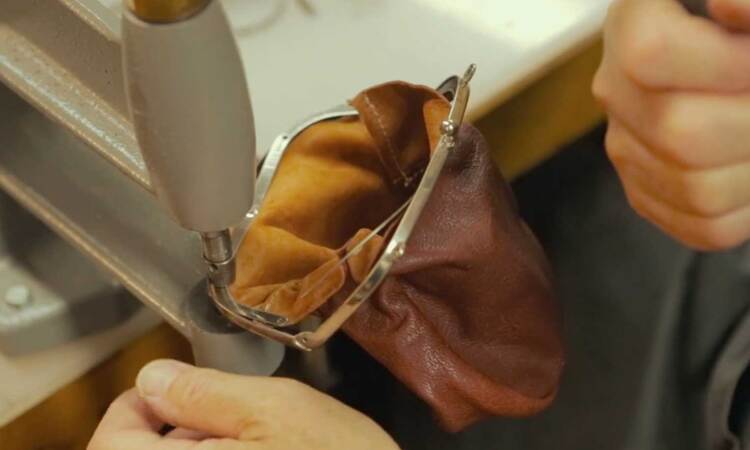 Bügeltasche Leder